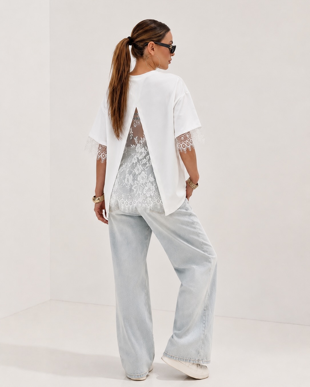 BACK LACE OVERSIZED TOP (WHITE & BLACK) - Image 2